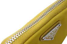 Load image into Gallery viewer, PRADA プラダ ポーチ トライアングルプレート Re Nylon ネックストラップ付 イエロー 2TT140 シルバー金具 美品 中古 55940