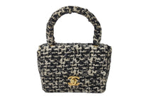 画像をギャラリービューアに読み込む, CHANEL シャネル ミニハンドバッグ 2番台 1992年 ツイード スパンコール ブラック ホワイト ゴールド金具 美品 中古 55990