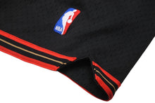 画像をギャラリービューアに読み込む, JUST DON ジャストドン mitchell&amp;ness ミッチェルアンドネス sixers シクサーズ ショートパンツ SHORBW18015-P76 美品 中古 56004