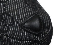 画像をギャラリービューアに読み込む, GUCCI グッチ GGキャンバス ぬいぐるみ 人形 テディーベア クマ ブラック 黒 7077722 美品 中古 56020