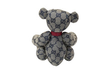 画像をギャラリービューアに読み込む, GUCCI グッチ GGキャンバス ぬいぐるみ 人形 テディーベア クマ ベージュ ネイビー 7077722 美品 中古 56024
