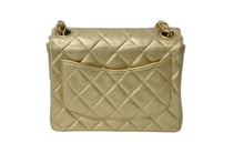 画像をギャラリービューアに読み込む, 極美品 CHANEL シャネル ミニマトラッセ 17 ココマーク シングルチェーンバッグ フラップ レザー ゴールド金具 中古 56083