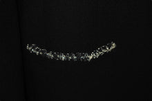 画像をギャラリービューアに読み込む, CHANEL シャネル ジャケット エンブレム プラダを着た悪魔 P24952V12963 05C サイズ40 ブラック 美品 中古 56249