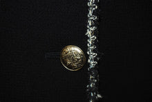 画像をギャラリービューアに読み込む, CHANEL シャネル ジャケット エンブレム プラダを着た悪魔 P24952V12963 05C サイズ40 ブラック 美品 中古 56249