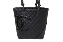 画像をギャラリービューアに読み込む, 極美品 CHANEL シャネル カンボンライン ミディアム トートバッグ トートバッグ ココマーク A25167 12番台 シルバー金具 中古 56306