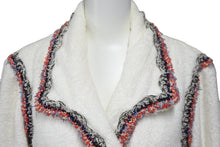 画像をギャラリービューアに読み込む, CHANEL シャネル ジャケット パイル地 P42674V29643 ココマーク ホワイト レッド ネイビー サイズ36 美品 中古 56440