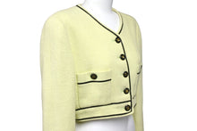 画像をギャラリービューアに読み込む, CHANEL シャネル ノーカラー ジャケット 95P グリーン アウター ココボタン ロゴ PO4840VO4018 サイズ40 良品 中古 56567