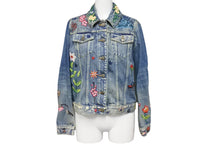 画像をギャラリービューアに読み込む, GUCCI グッチ デニムジャケット 刺繍 ブルー 花柄 マルチカラー サイズ38 ユーズド加工 美品 中古 56610