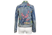 画像をギャラリービューアに読み込む, GUCCI グッチ デニムジャケット 刺繍 ブルー 花柄 マルチカラー サイズ38 ユーズド加工 美品 中古 56610