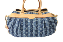 画像をギャラリービューアに読み込む, LOUIS VUITTON ルイヴィトン モノグラムデニム カバレイエGM 2way ショルダーバッグ ブルー ゴールド金具 M95336 美品 中古 56641