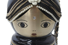 画像をギャラリービューアに読み込む, 博物館級 新品同様 CHANEL シャネル ハンドバッグ マトリョーシカ A69809Y06759 16番台 ブラック ゴールド金具 中古 56676