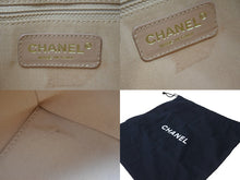 Load image into Gallery viewer, CHANEL シャネル マトラッセ キャビアスキン ココマーク ミニボストン バッグ ロゴ ベージュ 美品 中古 56684