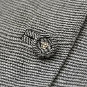 極美品 GIANNI VERSACE ジャンヌヴェルサーチ テーラードジャケット ウール レーヨン グレー サイズ38 中古 4a005674