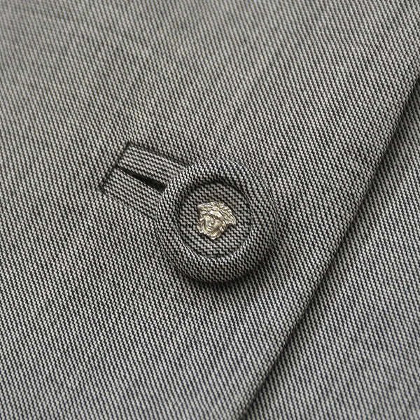 極美品 GIANNI VERSACE ジャンヌヴェルサーチ テーラードジャケット ウール レーヨン グレー サイズ38 中古 4a005674