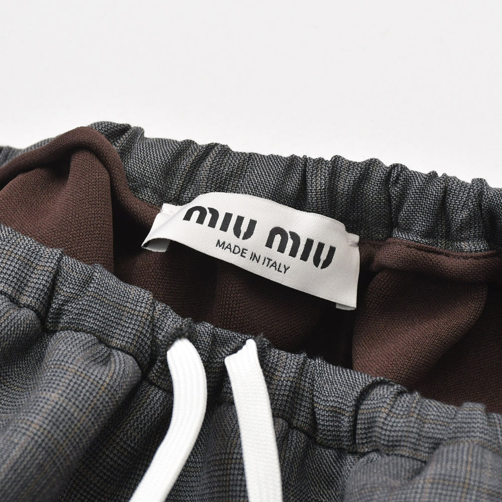 新品同様 MIU MIU ミュウミュウ ドローストリング プリンスオブウェールズ チェック ミニスカート MG2527 グレンチェック柄 グレー ブラウン 38サイズ シルバー金具 中古 4a005701