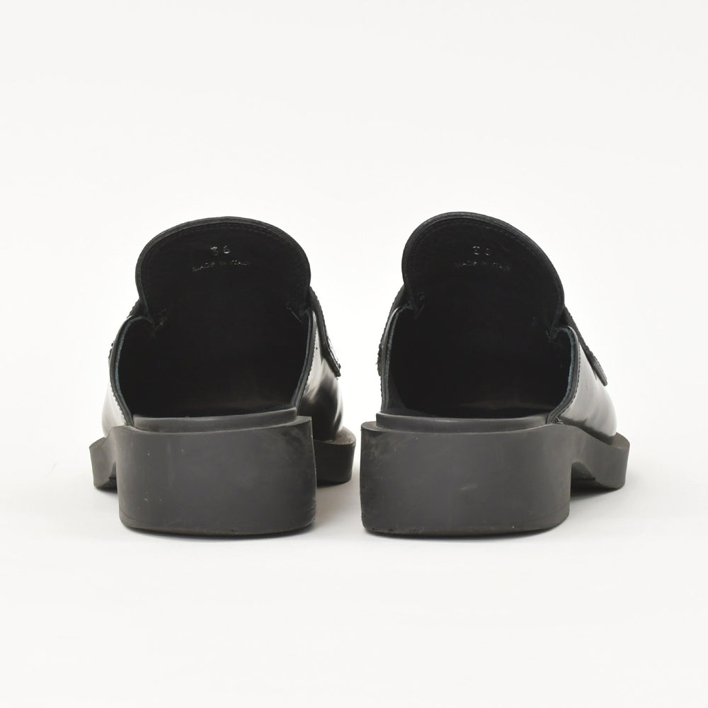 PRADA プラダ ブラッシュドレザー トライアングルロゴ ミュール 1D652M スリッポンシューズ サンダル ブラック 36サイズ シルバー金具 美品 中古 4a005705