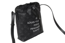 画像をギャラリービューアに読み込む, LOUIS VUITTON ルイヴィトン ショルダーバッグ フラグメントナノバッグ モノグラムエクリプス M43418 シルバー金具 美品 中古 57082