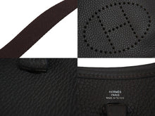 Load image into Gallery viewer, 新品同様 HERMES エルメス ショルダーバッグ エヴリンTPM トリヨンクレマンスショコラ Z刻印 シルバー金具 中古 57111