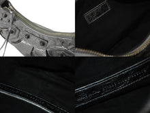 画像をギャラリービューアに読み込む, 極美品 BALENCIAGA バレンシアガ LE CAGOLE 定価328900円 カゴールXS ショルダーバッグ 671309 レザー シルバー 中古 57302