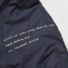 画像をギャラリービューアに読み込む, MONCLER モンクレール FRAGMENT フラグメント ダウンジャケット ダウン ネイビー アウター BACK STAGE バックステージ サイズ4 美品 中古 4a005770