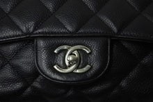 画像をギャラリービューアに読み込む, CHANEL シャネル チェーンショルダーバッグ デカマトラッセ33 13番台 キャビアスキン ブラック シルバー金具 美品 中古 58020