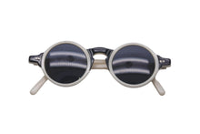 画像をギャラリービューアに読み込む, FENDI フェンディ サングラス ホワイト ブラック サイズ41□23 FS204 シルバー金具 美品 中古 58163