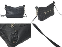 画像をギャラリービューアに読み込む, BALENCIAGA バレンシアガ ショルダーバッグ ザヒップ 245080 レザー スタッズ ブラック シルバー金具 良品 中古 58187
