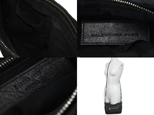 画像をギャラリービューアに読み込む, BALENCIAGA バレンシアガ ショルダーバッグ ザヒップ 245080 レザー スタッズ ブラック シルバー金具 良品 中古 58187