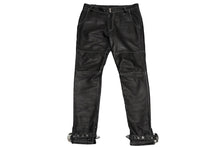 Load image into Gallery viewer, 730LA レザーパンツ ベルト金具 ブラック ホワイトステッチ シルバー金具 イタリア製 サイズ34 美品 中古 58196