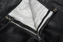 Load image into Gallery viewer, 730LA レザーパンツ ベルト金具 ブラック ホワイトステッチ シルバー金具 イタリア製 サイズ34 美品 中古 58196