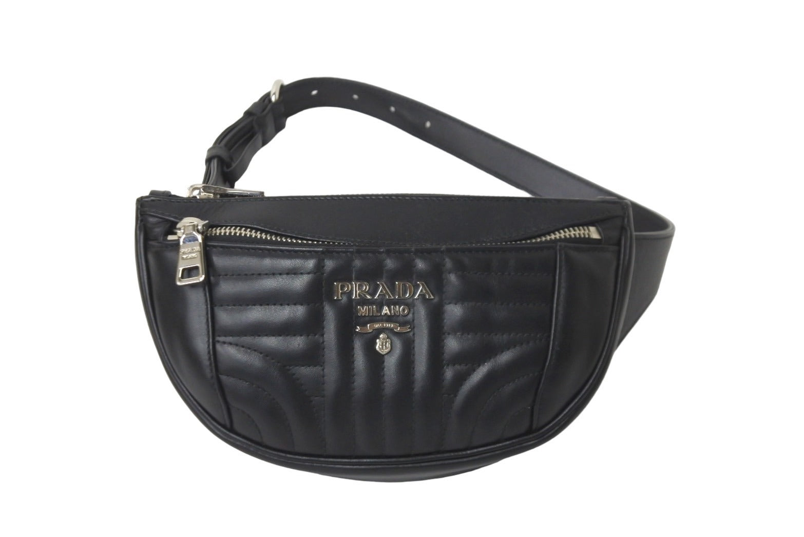 極美品 PRADA プラダ IMPUNTURE ウエストバッグ NERO ボディバッグ 1BL008-2D91-F0002 ブラック ロゴ 中古  58415 – Casanova Vintage