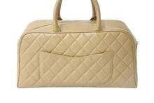 画像をギャラリービューアに読み込む, 極美品 CHANEL シャネル マトラッセ ボウリングバッグ 8番台 ココマーク キャビアスキン ベージュ ゴールド金具 中古 58439