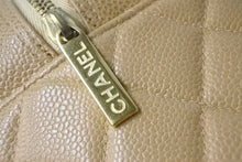 画像をギャラリービューアに読み込む, 極美品 CHANEL シャネル マトラッセ ボウリングバッグ 8番台 ココマーク キャビアスキン ベージュ ゴールド金具 中古 58439