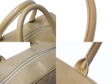 画像をギャラリービューアに読み込む, 極美品 CHANEL シャネル マトラッセ ボウリングバッグ 8番台 ココマーク キャビアスキン ベージュ ゴールド金具 中古 58439