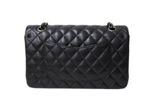 画像をギャラリービューアに読み込む, 極美品 CHANEL シャネル Wフラップ 25cm ショルダーバッグ キャビアスキン 21番台 ブラック ブラック金具 中古 65850
