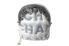 画像をギャラリービューアに読み込む, CHANEL シャネル ココマーク リュック ドゥドーヌ 26番台 A91933 ナイロン ツイード ホワイト シルバー金具 良品 中古 58515