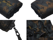 画像をギャラリービューアに読み込む, 極美品 LOUIS VUITTON ルイヴィトン モノグラム カモフラージュ ダウンジャケット RW082E WNJA33310 村上隆 キッズ 8 中古 58588