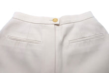 Load image into Gallery viewer, CHANEL シャネル セットアップパンツ 97P AB835 無地 36サイズ ウール ベージュ ゴールド金具 美品 中古 58789