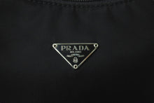 Load image into Gallery viewer, 極美品 PRADA プラダ ホーボー ハンドバッグ ナイロン ワンショルダー ミニバッグ ロゴ MV515 ブラック 中古 58846