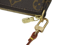 Load image into Gallery viewer, 極美品 LOUIS VUITTON ルイヴィトン モノグラム ミニ ポシェット アクセソワール ブラウン アクセサリーポーチ M58009 中古 58906