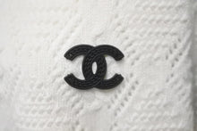 画像をギャラリービューアに読み込む, 極美品 CHANEL シャネル ニット セーター ダメージ加工 カシミヤ 22ss ココマーク ホワイト ブラック P72090K 10339 サイズ34 中古 58982