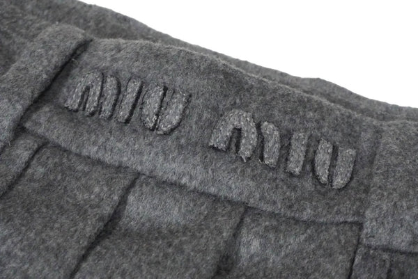 New and unused MIUMIU pleated skirt MG1856113K double belt loop wool gray size 42 used 59198