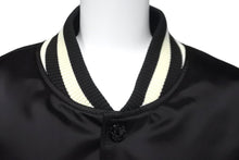 画像をギャラリービューアに読み込む, 新品未使用 LOUIS VUITTON ルイヴィトン エンブロイダードナイロンベースボールブルゾン 1AFHWN ファレル サイズ52 中古 59216