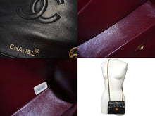 画像をギャラリービューアに読み込む, CHANEL シャネル ミニ マトラッセ チェーン ショルダーバッグ ラムスキン ブラック ココマーク ゴールド金具 美品 中古 59343