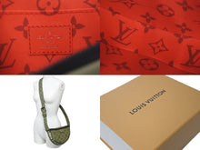 画像をギャラリービューアに読み込む, 新品同様 LOUIS VUITTON ルイヴィトン ショルダーバッグ LVムーンクロスボディ M23838 モノグラム ブラック金具 中古 59411