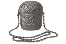 Load image into Gallery viewer, CHANEL シャネル チェーン ショルダーバッグ ポシェット シルバー 12番台 ココマーク レザー 美品 中古 59603