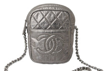 Load image into Gallery viewer, CHANEL シャネル チェーン ショルダーバッグ ポシェット シルバー 12番台 ココマーク レザー 美品 中古 59603
