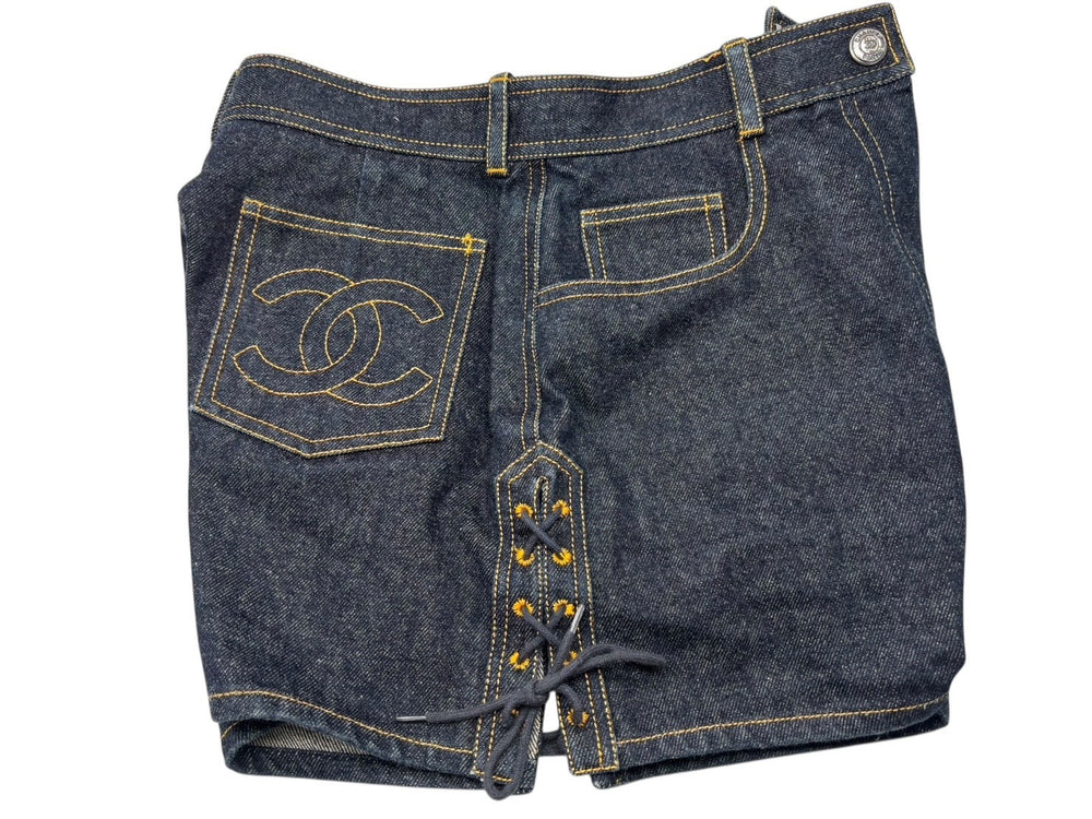 CHANEL Shorts Skirt Here Mark Denim Navy Cotton Size 40 P07818V05664 Good Condition Used 59736