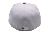 画像をギャラリービューアに読み込む, 新品未使用 NEW ERA New york Yankees ニューエラ ニューヨークヤンキース キャップ グレー グリーンブリム 7 5/8 中古 59752