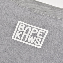 画像をギャラリービューアに読み込む, A BATHING APE ア ベイシング エイプ × カウズ BABY MILO BAPESTA FACE クルーネックスウェット グレー バベスタ ベビーマイロ NIGO期 Lサイズ 美品 中古 4a005980